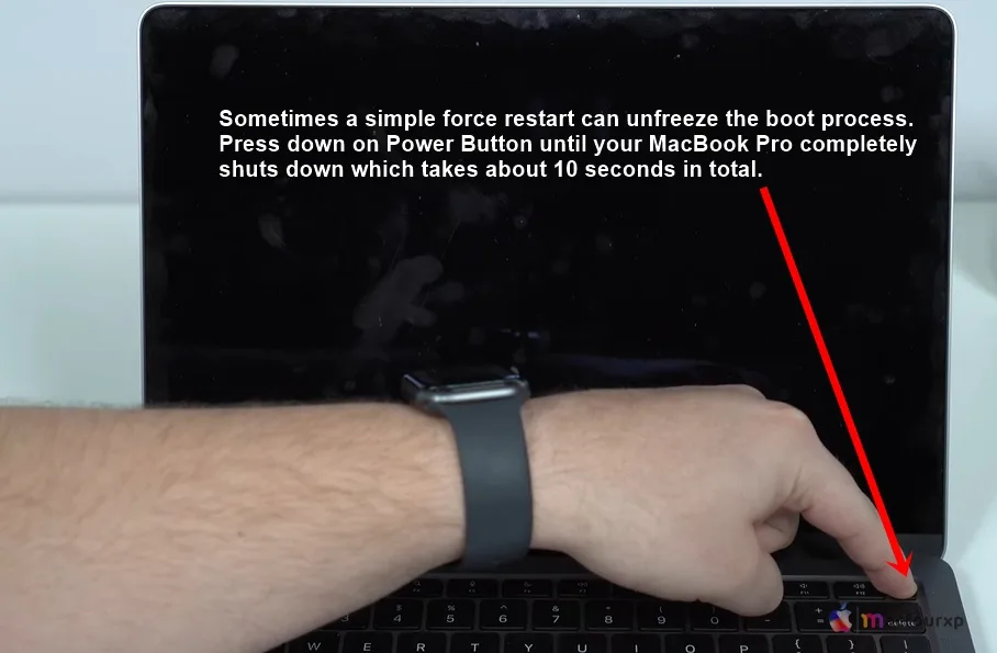 MacBook Pro Won't Boot Past Apple Logo? FAST Fix in 2026